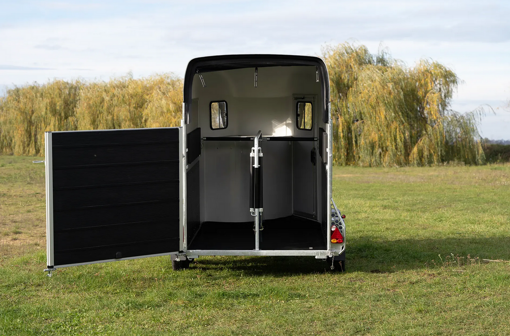 Van Cheval Liberté Gold 3 Origins Premium model – 2024 – Image 5
