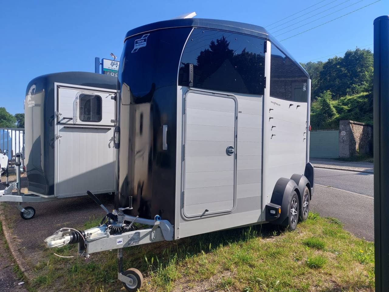 Van HBX511, 2 places pour chevaux spacieux – 2019 – Image 2