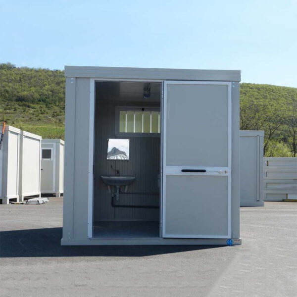 Bloc sanitaire PMR neuf avec WC et lavabo PMR, dimensions adaptées aux normes PMR – Image 3