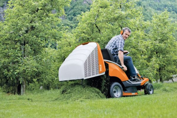 Tondeuse autoportée thermique STIHL RT 4082 – Image 4