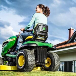 Tondeuse autoportée John Deere X127 - Performances exceptionnelles – Image 5