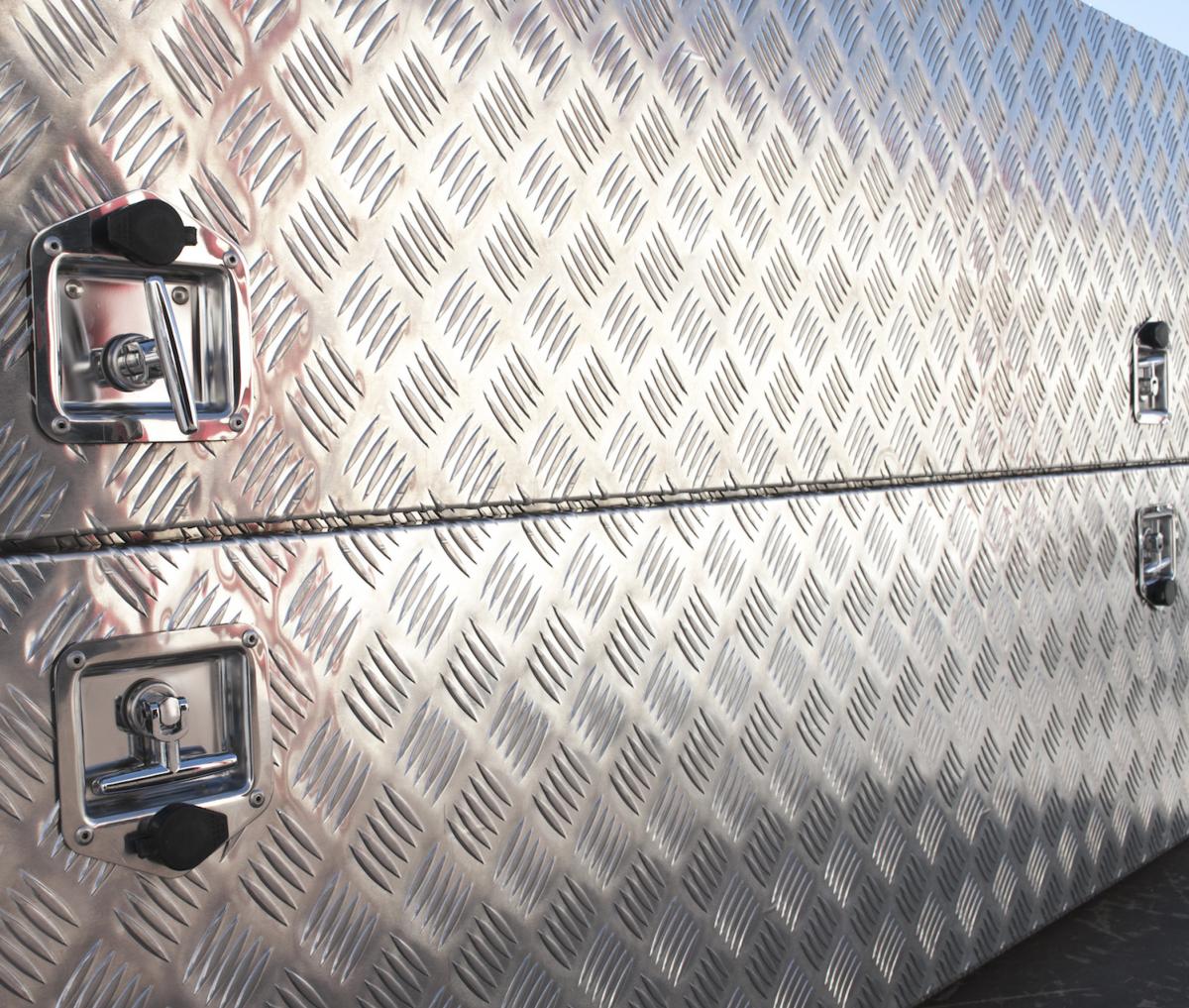 Coffre aluminium 4 ouvertures 1300L Dim. 1 880 x 700 x 1 005 mm – Image 7