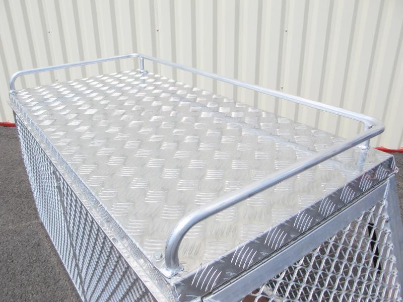 Coffre aluminium transport de chien 1770 x 700 x 850 mm – Image 3